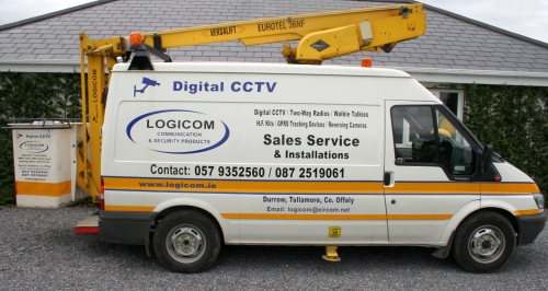 logicom_van.jpg logicom_van.jpg